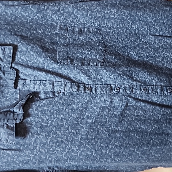 ⭐️Marc Anthoy Dress Shirt⭐️ - Picture 2 of 4